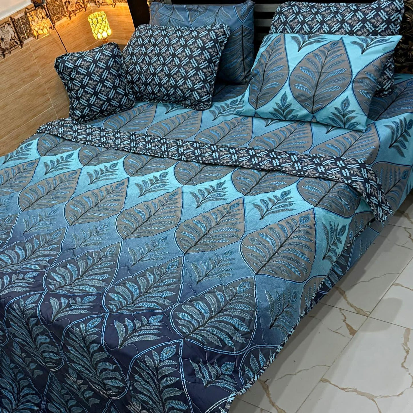 Alkaram Cotton Comforter Set - Light Filling
