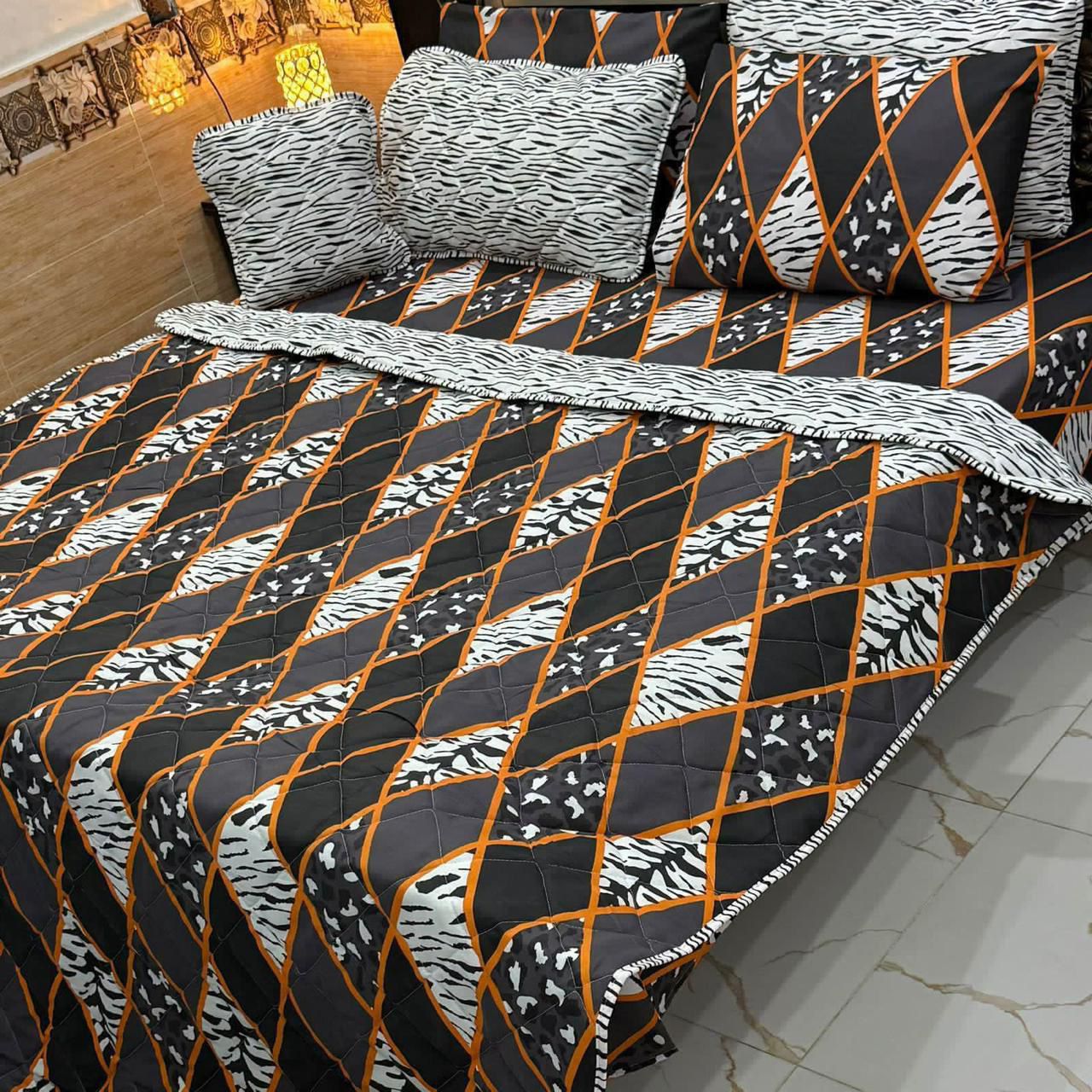 Alkaram Cotton Comforter Set - Light Filling