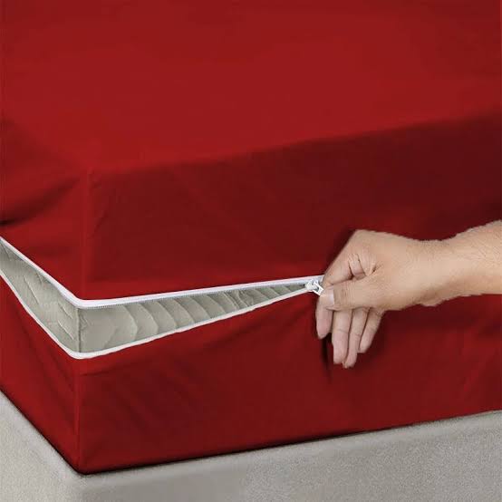 ZIPPER WATERPROOF MATTRESS Protector (Cover)